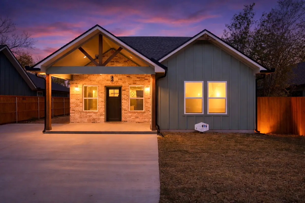 1023 Kane Street, Bellmead, TX 76705 - #1