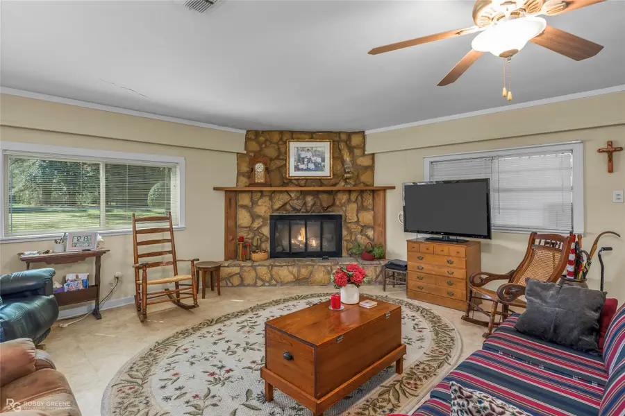 5650 Haywood Drive, Keithville, LA 71047 - #2