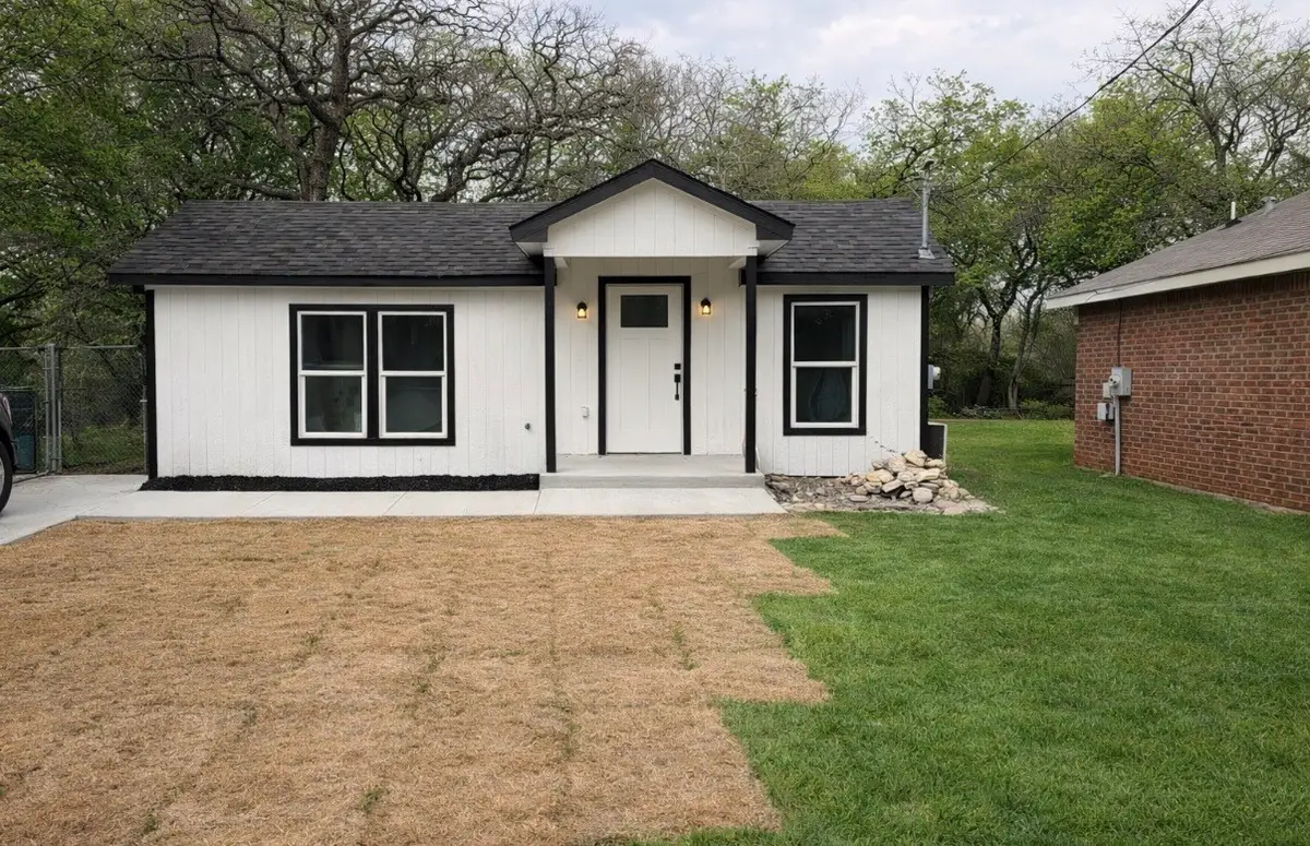 3109 Pueblo Trail, Lake Worth, TX 76135 - #1