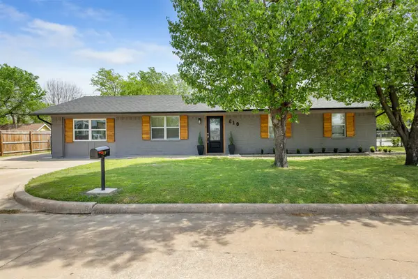 610 S 10th Street, Sanger, TX 76266