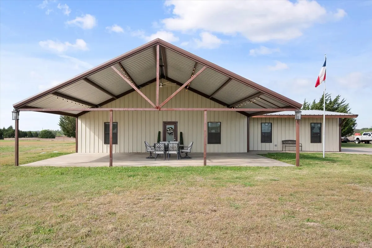 671 Robnett Road, Waxahachie, TX 75165 - #1