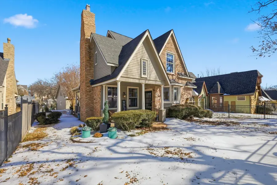 307 Denton Street E, Argyle, TX 76226 - #2