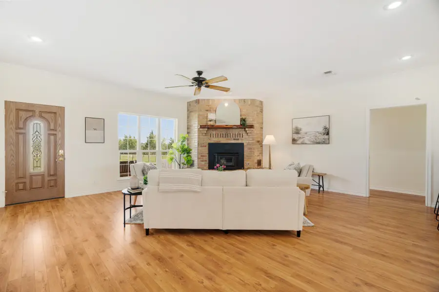 898 Farm Road 1700, Clarksville, TX 75426 - #2