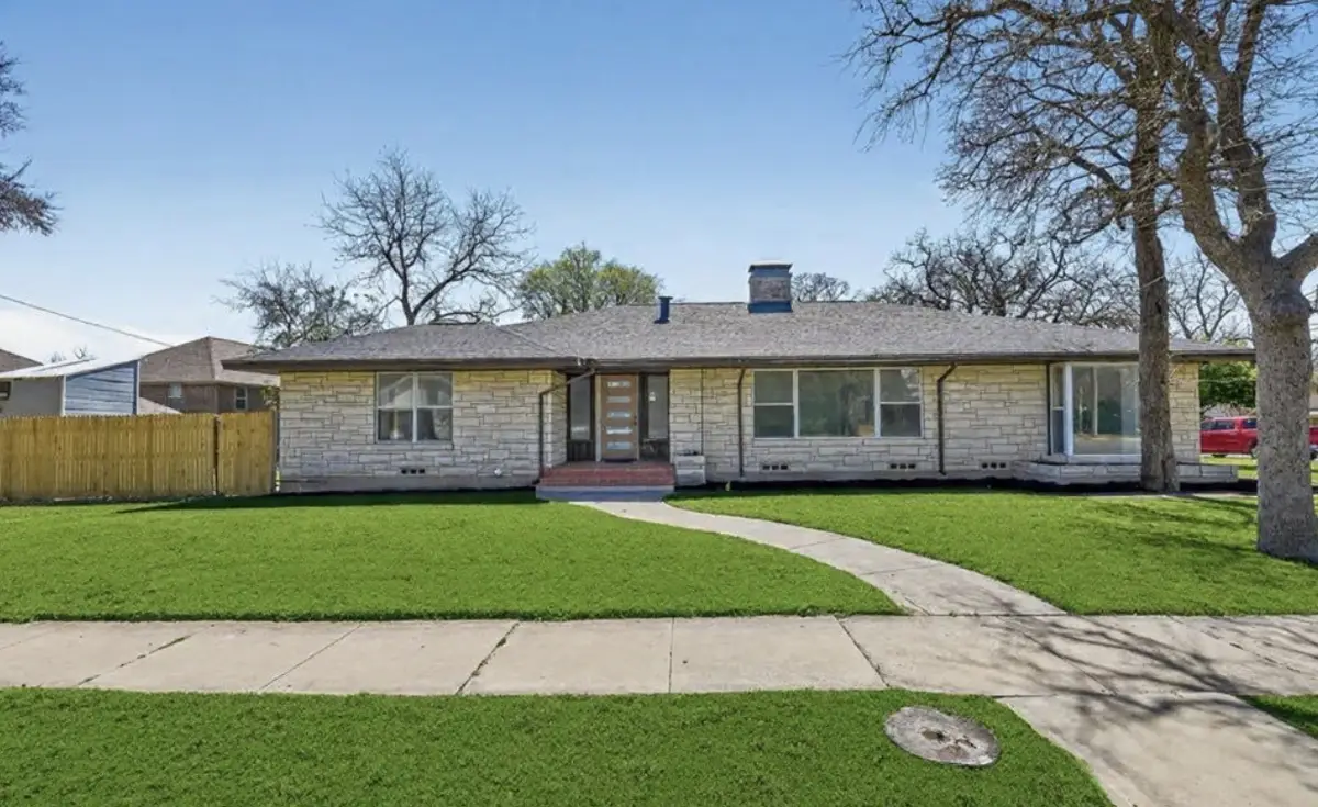 1170 W Frey Street, Stephenville, TX 76401 - #1