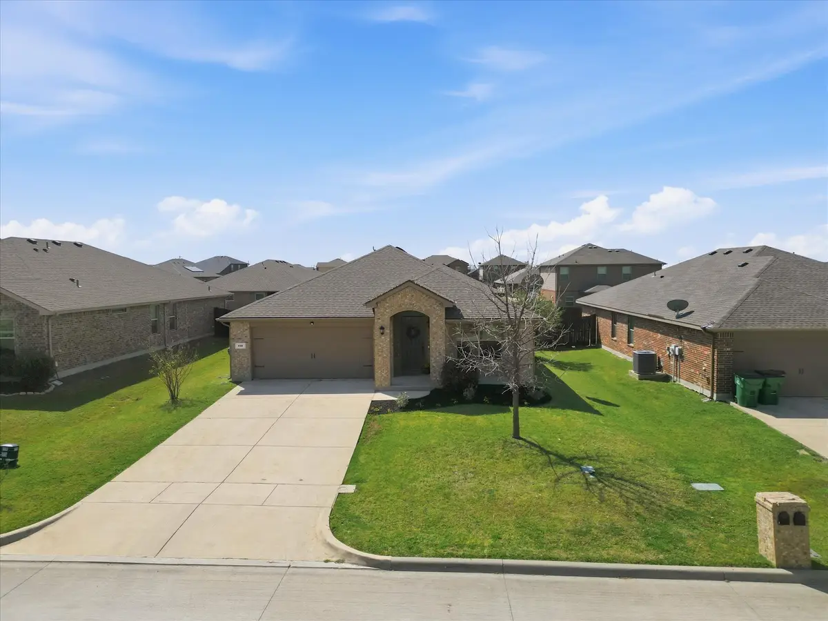 406 Calder Lane, Ponder, TX 76259 - #1