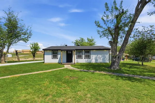 7944 Downe Drive, White Settlement, TX 76108