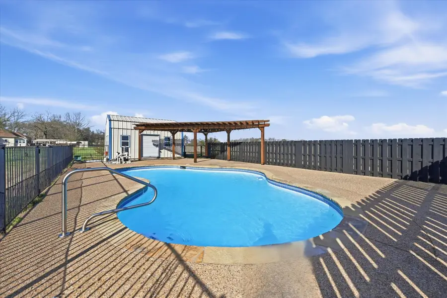 1616 Nash Howard Road, Waxahachie, TX 75165 - #2