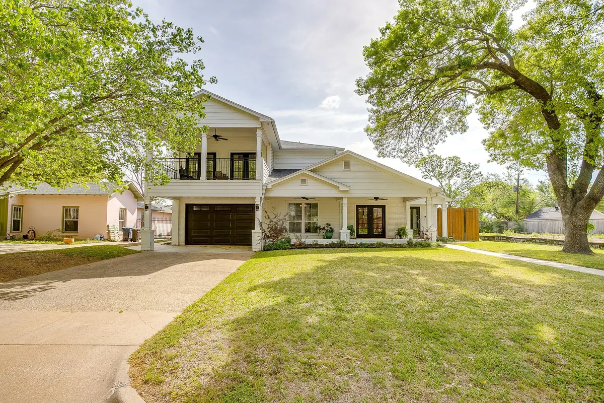320 Eastwood Avenue, Fort Worth, TX 76107 - #1