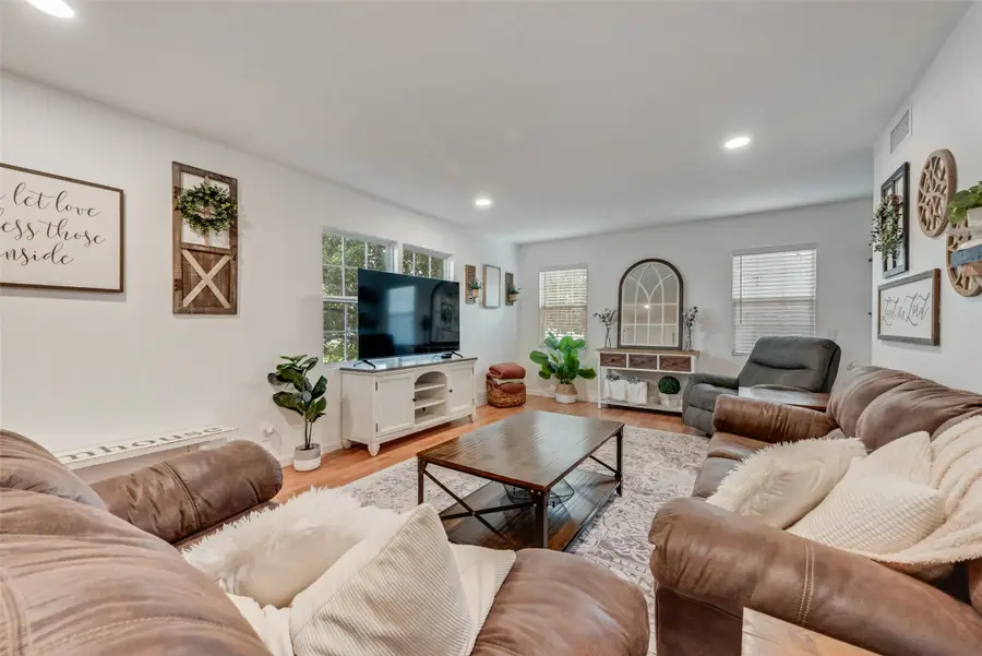 6555 Calmont Avenue, Fort Worth, TX 76116 - #3