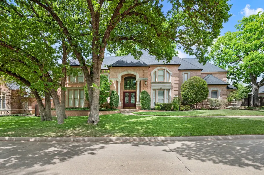 204 Brookview Court, Southlake, TX 76092 - #2