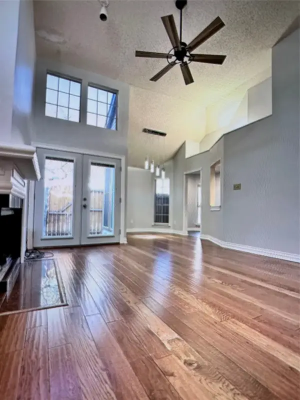 3115 Royal Gable Drive, Dallas, TX 75229