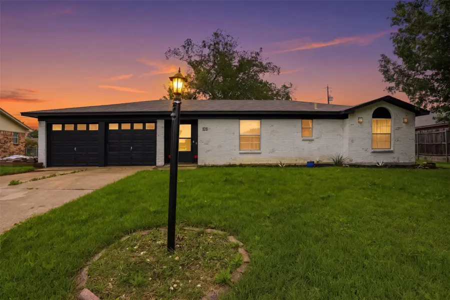 1015 Keller Avenue, Benbrook, TX 76126 - #3