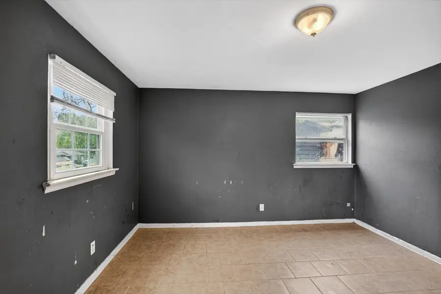 7224 Greenlee Street, Fort Worth, TX 76112 - #3