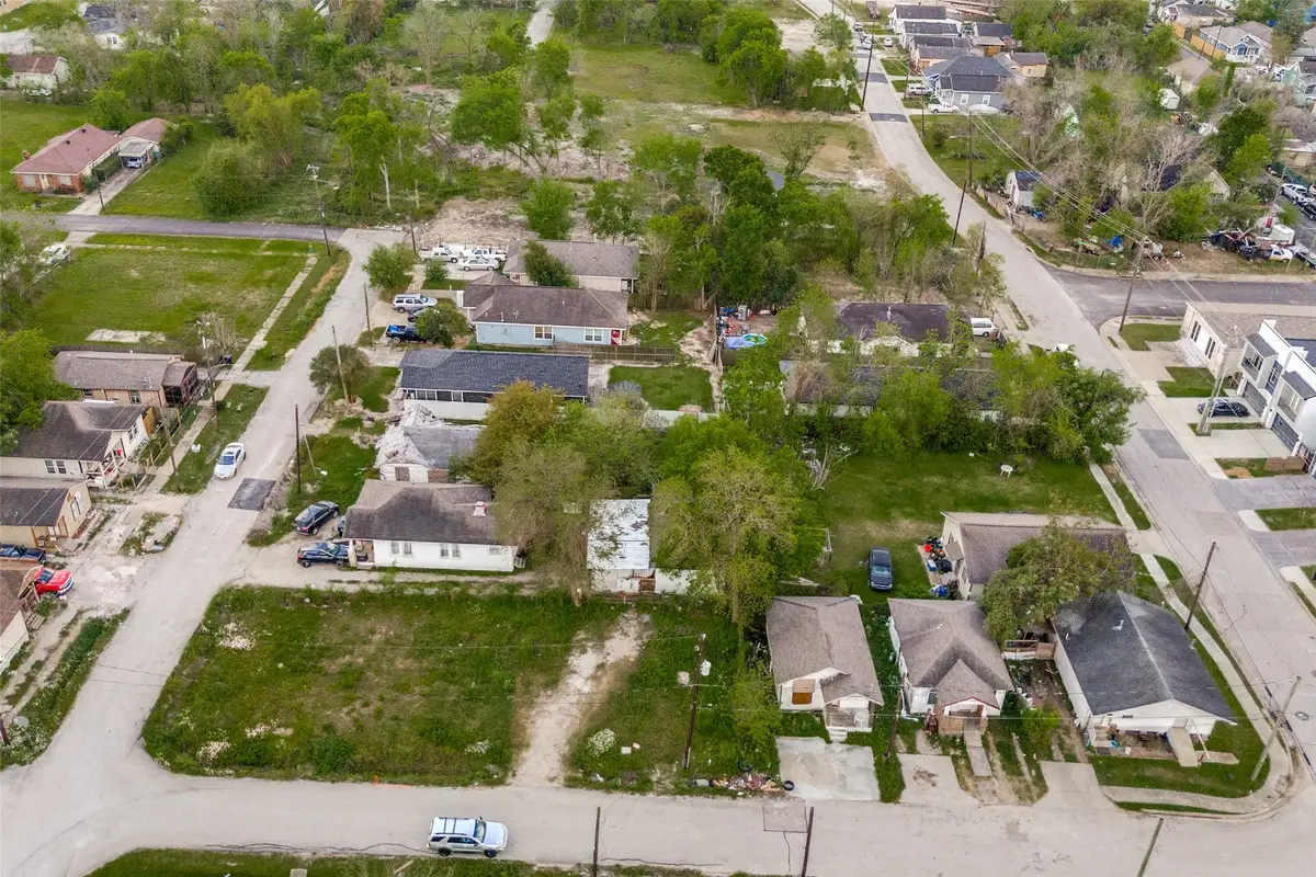 3616 Farmer Street, Houston, TX 77020 - #1