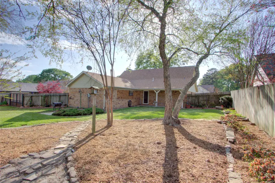 325 Loma Linda, Wake Village, TX 75501 - #2
