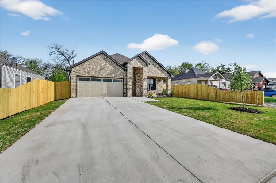 1930 Houston Street, Grand Prairie, TX 75050 - #3