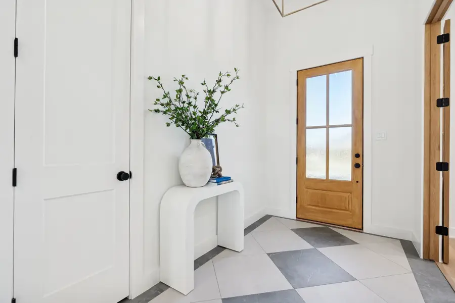 8008 Ben Day Murrin Road N, Fort Worth, TX 76126 - #3