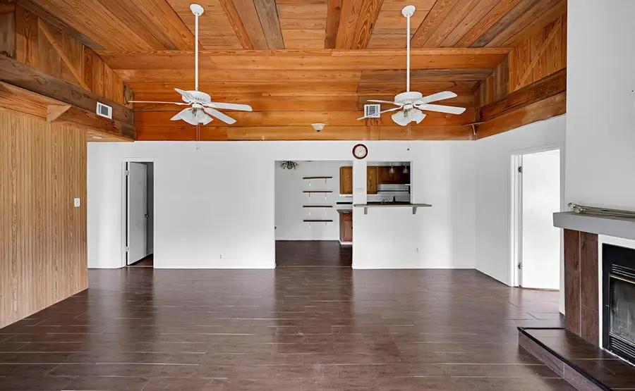 105 County Road 3590, China Spring, TX 76633 - #2