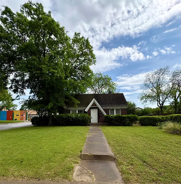 5646 Monticello Avenue, Dallas, TX 75206