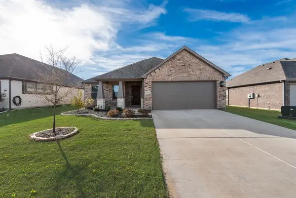 1925 Nightfall Drive, Venus, TX 76009