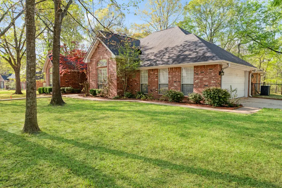 231 Oak Hill Drive, Powderly, TX 75473 - #2