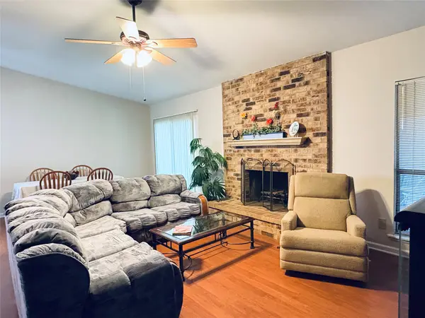 2950 San Diego Drive, Dallas, TX 75228