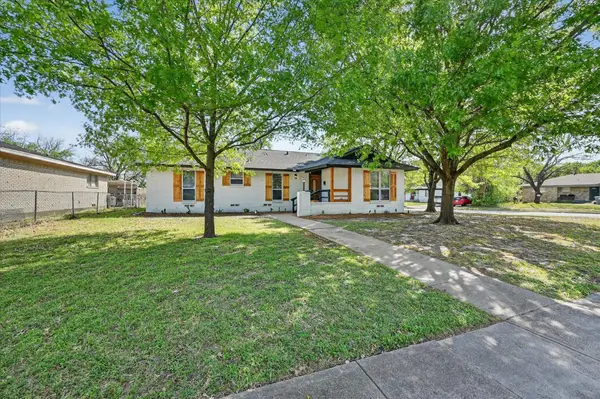 9510 Crestshire Drive, Dallas, TX 75227