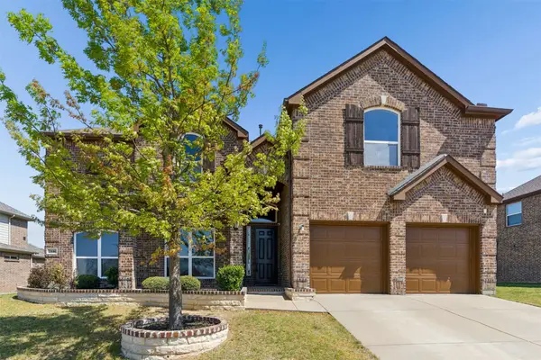 2446 Old Stables Drive, Celina, TX 75009