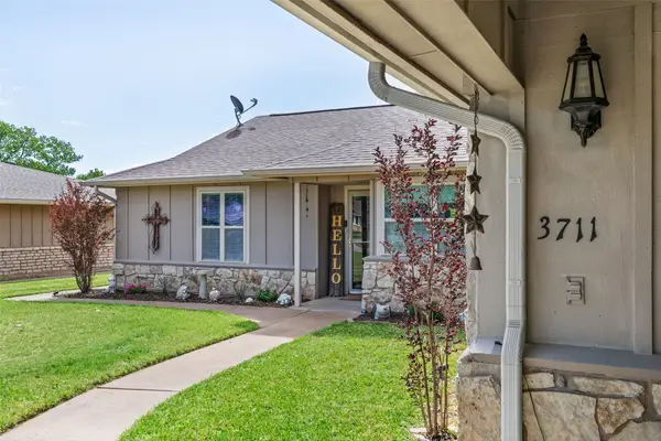 3711 Quail Run, Granbury, TX 76049