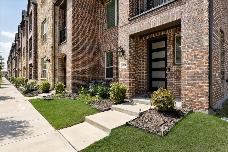 300 Colusa Drive, Lewisville, TX 75056 - #3
