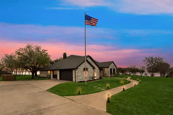 111 Luther Lane, Heath, TX 75032