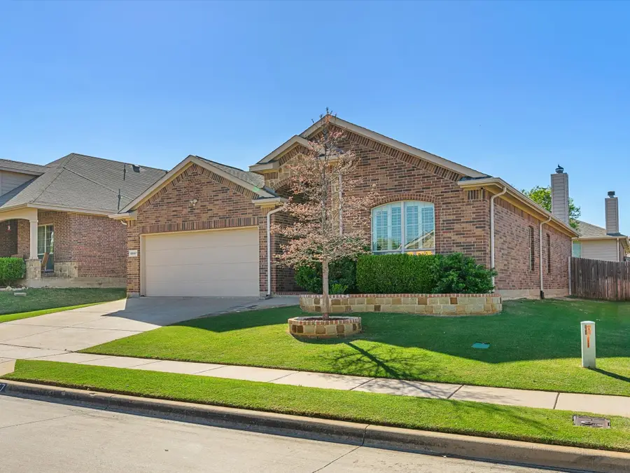 10857 Irish Glen Trail, Haslet, TX 76052 - #3