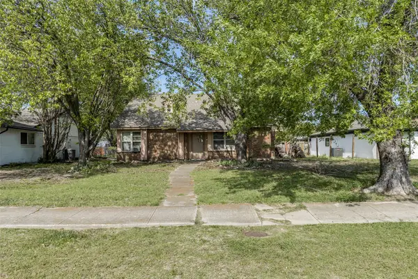 1825 Castle Drive, Garland, TX 75040
