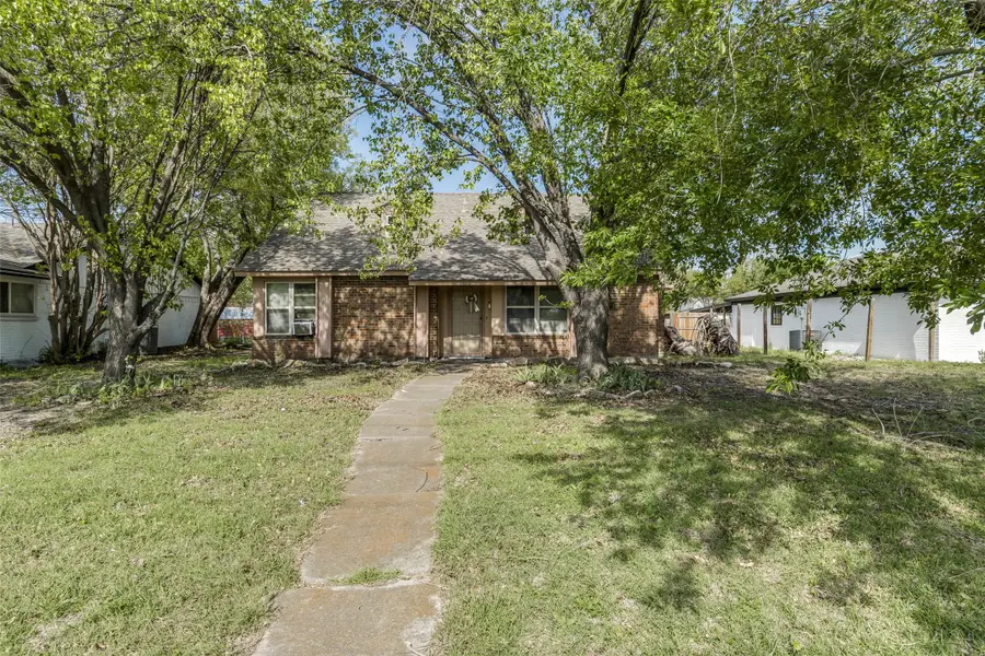 1825 Castle Drive, Garland, TX 75040 - #2