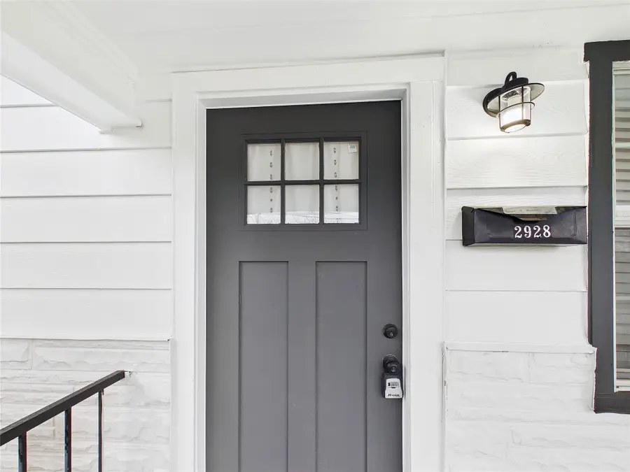 2928 Mitchell Boulevard, Fort Worth, TX 76105 - #3