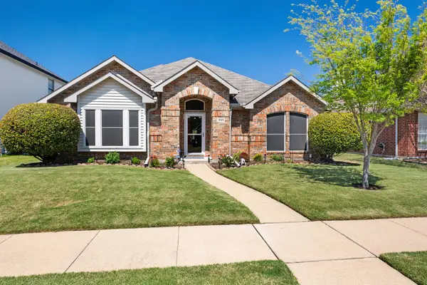 1225 Whitehorse Drive, Lewisville, TX 75077