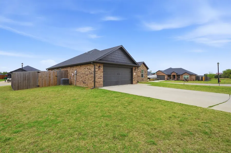 122 North Meadows, Pottsboro, TX 75076 - #3
