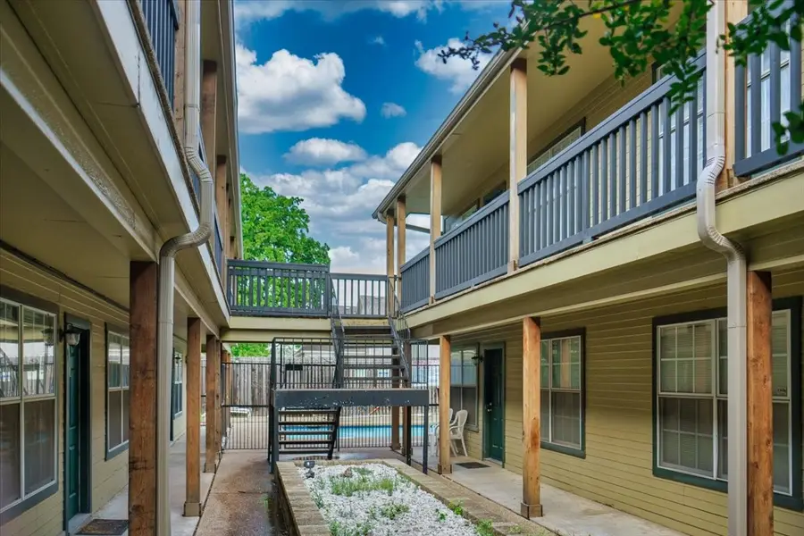 1326 S 11 Street #2, Waco, TX 76706 - #2