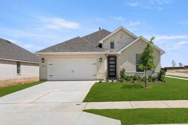 8720 Preakness Street, Aubrey, TX 76227