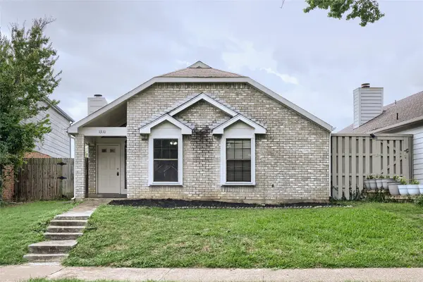 1310 Maplewood Drive, Lewisville, TX 75067
