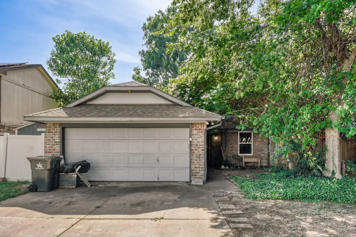 4811 Abbott Avenue, Arlington, TX 76018 - #1