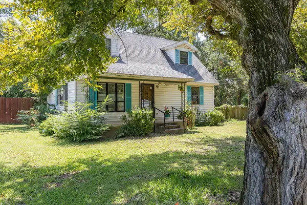 925 Angies Crossing, Tool, TX 75143