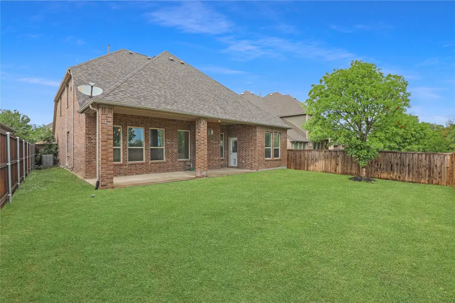 925 Spring Falls Drive, McKinney, TX 75071 - #2