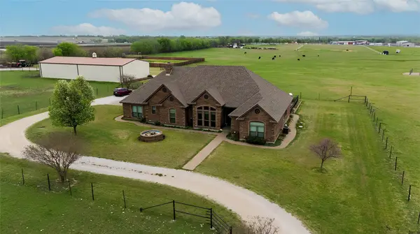 13435 Jackson Road, Krum, TX 76249