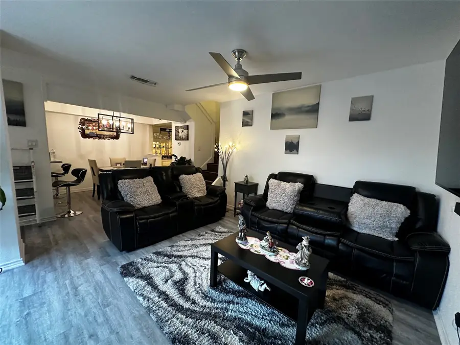 4272 Madera Road #4, Irving, TX 75038 - #2