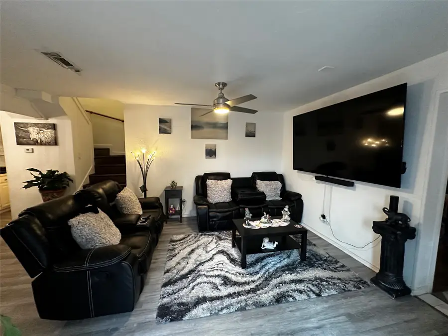 4272 Madera Road #4, Irving, TX 75038 - #3