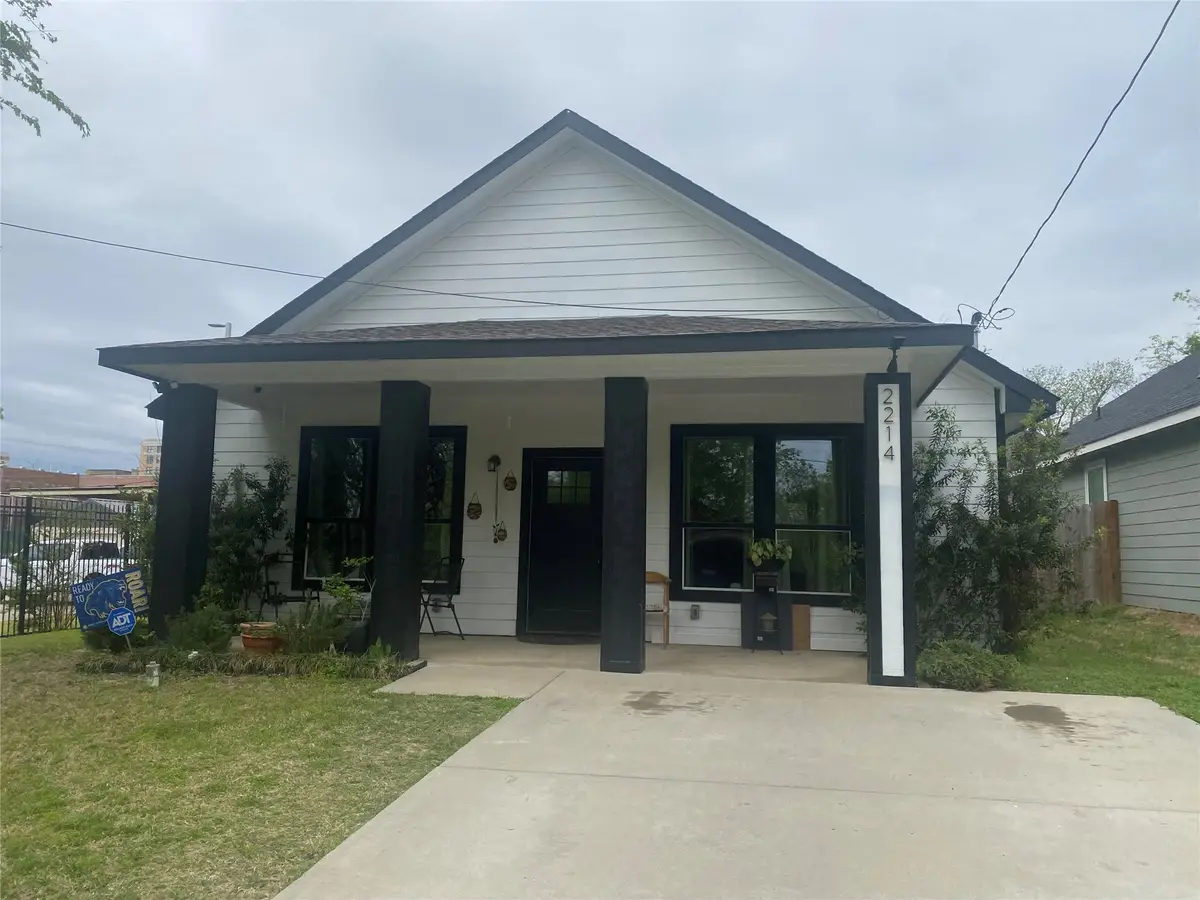2214 Gordon Street, Greenville, TX 75401 - #1