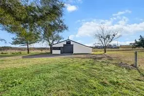 220 Coyote Trail, Rhome, TX 76078