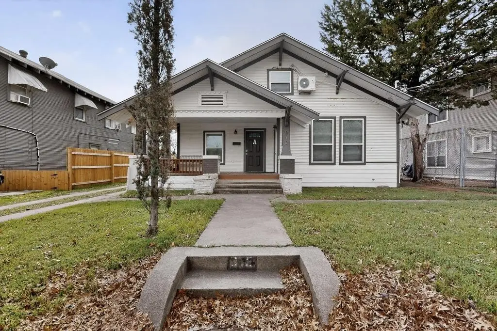 812 Centre Street, Dallas, TX 75208 - #1