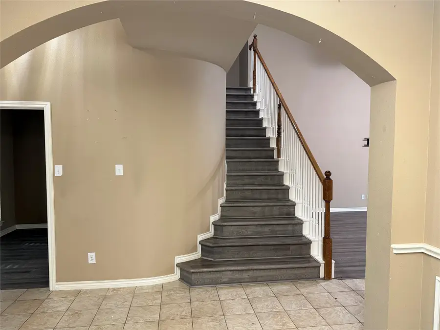 11501 Pheasant Creek Drive, Fort Worth, TX 76244 - #3